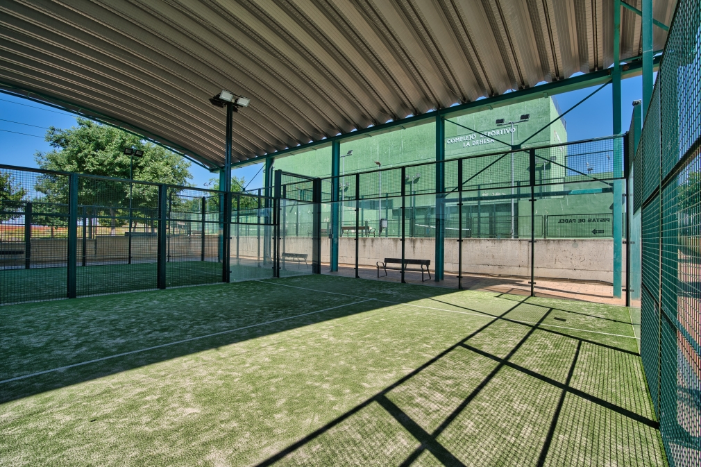 Incidencia técnica en el polideportivo de Quer limita el uso de iluminación