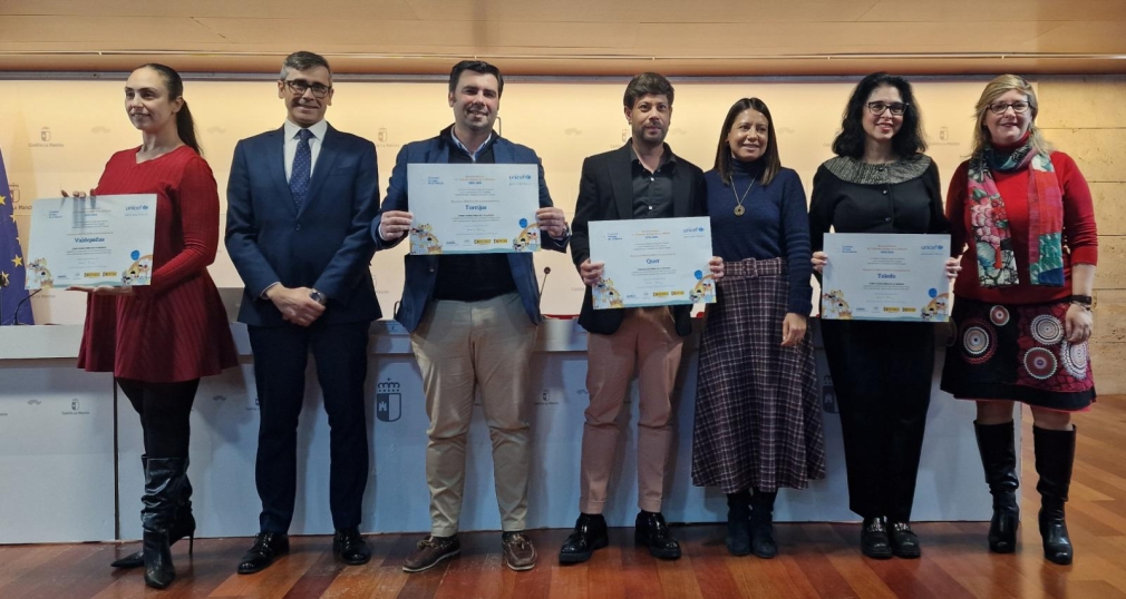 Quer renueva su compromiso como Ciudad Amiga de la Infancia en un acto regional celebrado en Toledo