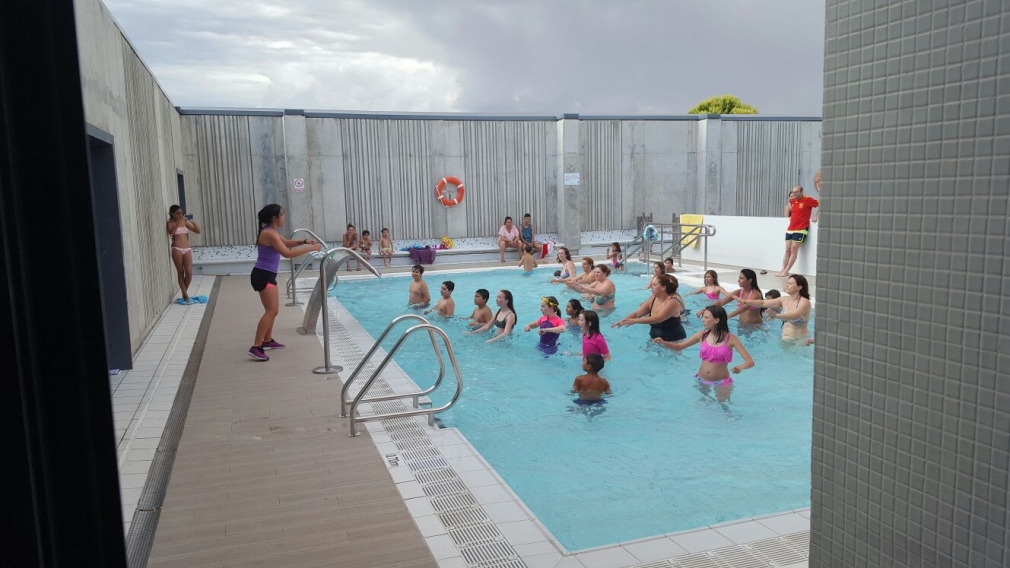 Ultimos días para inscribirse en los Cursillos Natación de verano en la Piscina Municipal