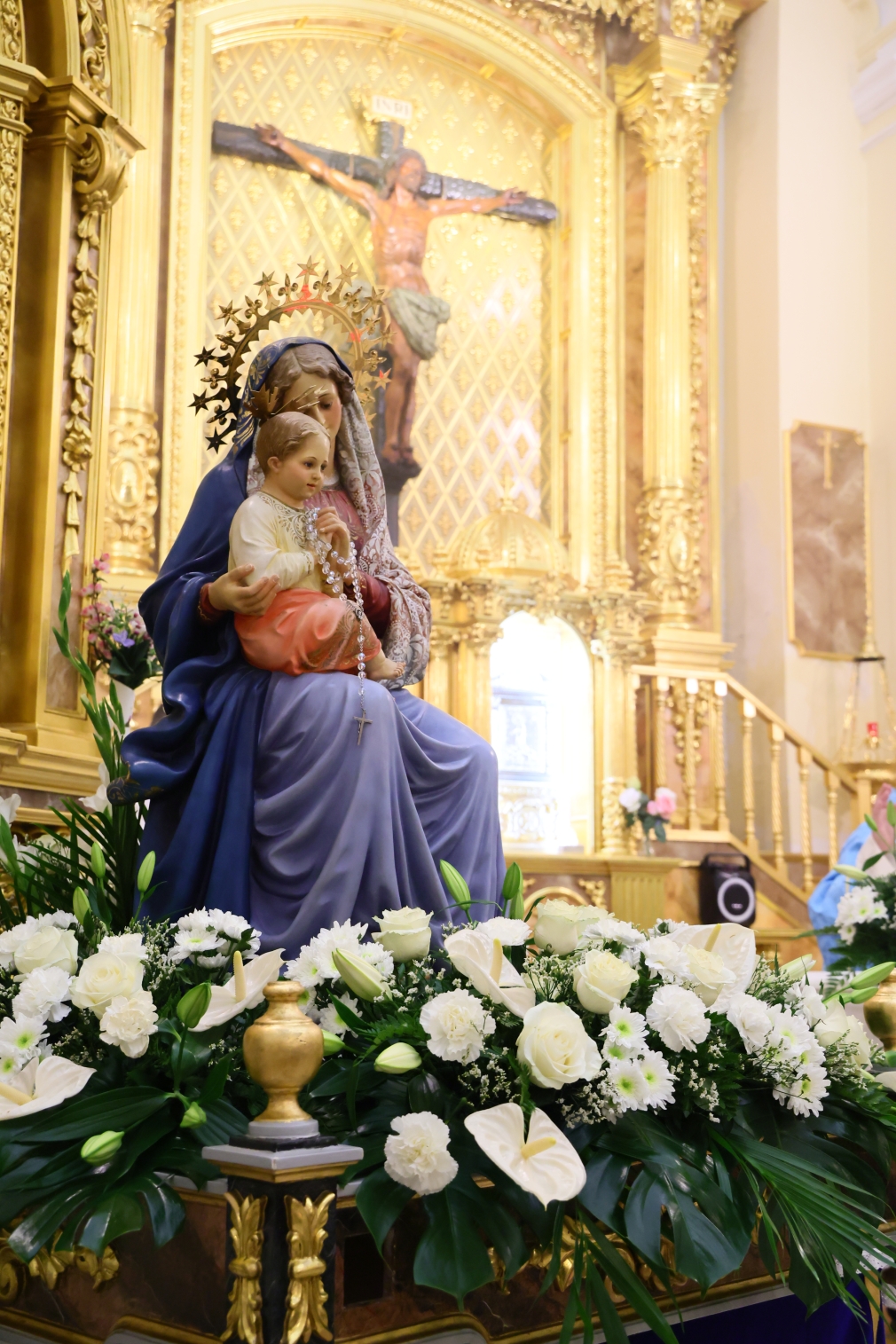 La Virgen Blanca reúne a Quer en torno a una tradición que crece, 21 años después de su instauración