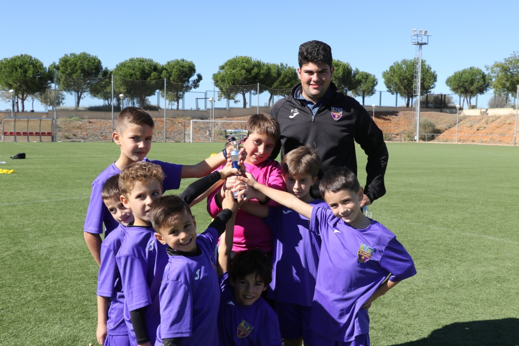 150 niños y niñas han participado este sábado en el torneo de fútbol alevín y prebenjamín